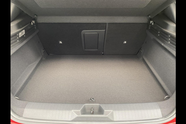 Opel Astra 1.6 TURBO Hybrid 180pk Level 4 (GS) Opel Astra 1.6 TURBO  Hybrid 180pk | Ultimate | Navigatie | Head-up Display | 360° Camera |  Panorama Schuif/kantel dak | Winter Pack | 7,4 kW boordlader |