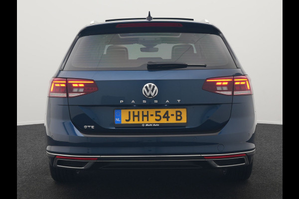 Volkswagen Passat Variant 1.4 TSI PHEV GTE Highline Plug In Hyrbid 218pk Dealer O.H PHEV | Panodak | Adaptive Cruise | Alcantara Sportstoelen Massage & Verwarmd | Apple Carplay | Camera | Virtual | Navigatie | Keyless | Blis | DAB |