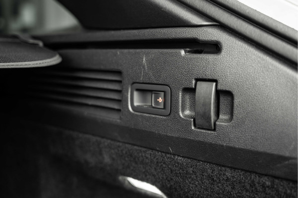 Volkswagen Arteon Shooting Brake 2.0 TSI R-Line Business+