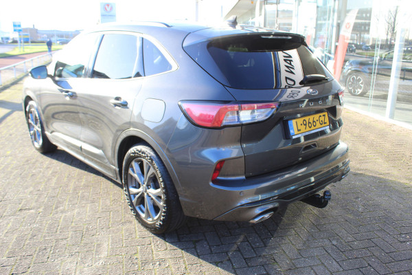 Ford Kuga 1.5 EcoBoost ST-Line X , 150pk , 1800kg Trekgewicht Climate control , Navigatie , Trekhaak , Cruise control , Bleutooth
