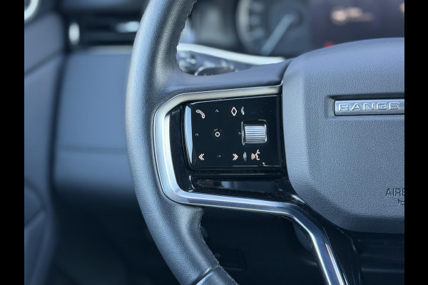 Land Rover Range Rover Evoque 1.5 P300e AWD R-Dynamic SE Black Style|Schuif/Kantel dak|Sfeer|Meridian|Memory|ACC|Winterpakket|Trekhaak