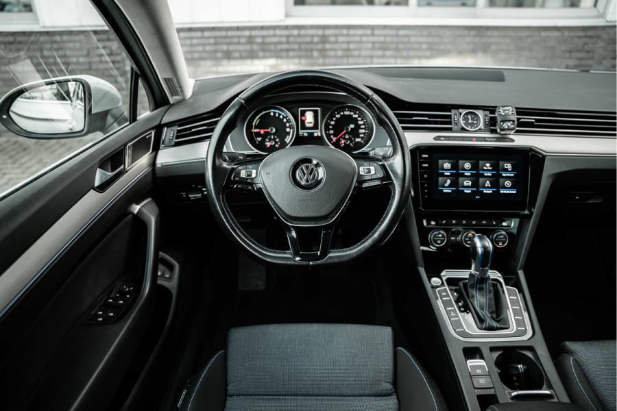 Volkswagen Passat Variant 1.4 TSI GTE Connected Series