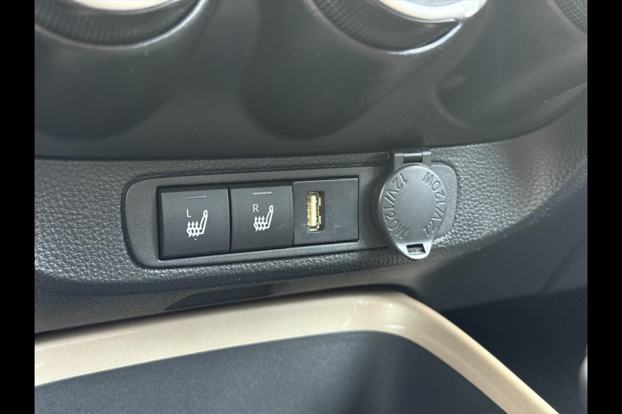 Toyota Aygo X 1.0 VVT-i Pulse Automaat | Stoelverwarming, Apple CarPlay/Android auto, Bi-Tone, Parkeercamera, Lichtmetalen velgen