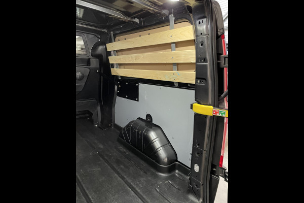 Ford Transit Custom 320 2.0 TDCI L2H1 170PK Sport Dubbele Cabine Aut. Airco ACC Bluetooth Navi Trekhaak