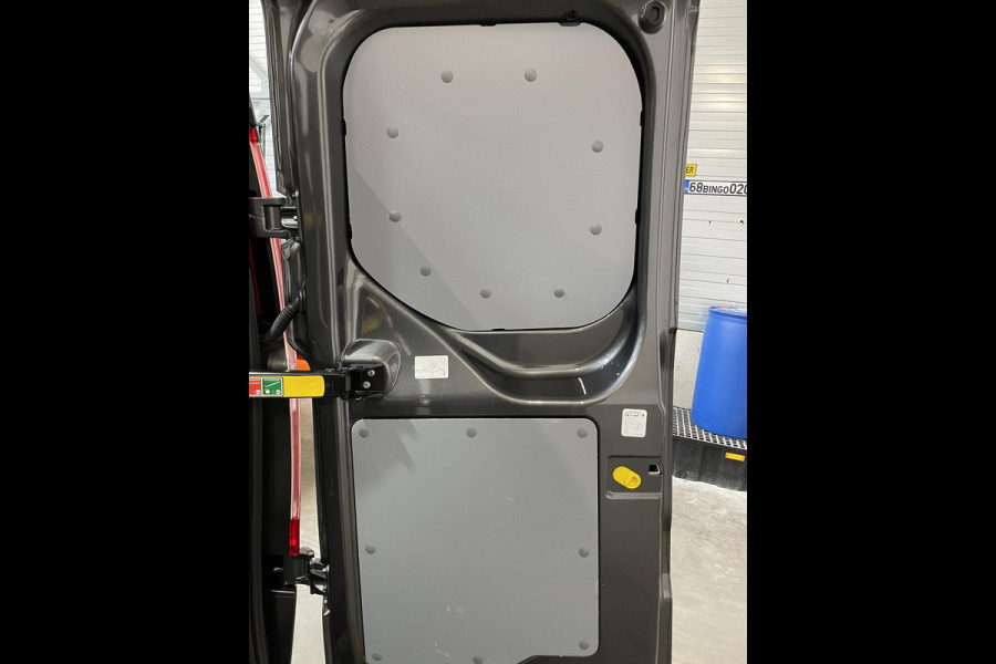 Ford Transit Custom 320 2.0 TDCI L2H1 170PK Sport Dubbele Cabine Aut. Airco ACC Bluetooth Navi Trekhaak