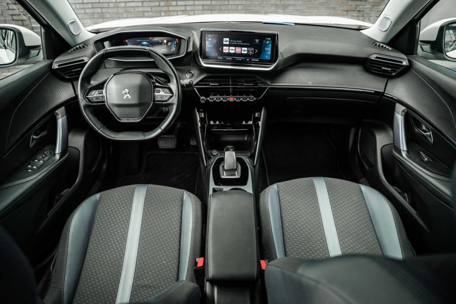Peugeot e-2008 EV Allure 50 kWh