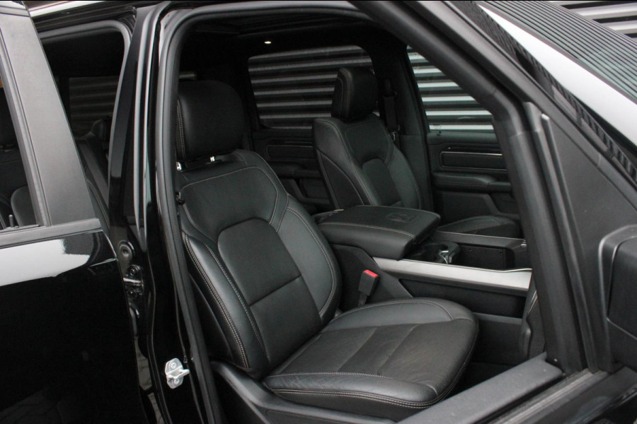 Dodge Ram 5.7 V8 HEMI 1500 BLACK EDITION / 100DKM / DIRECT RIJDEN / APPLE CARPLAY / 22 INCH / FULL BLACK / RED-LINE / SPORT / PANO