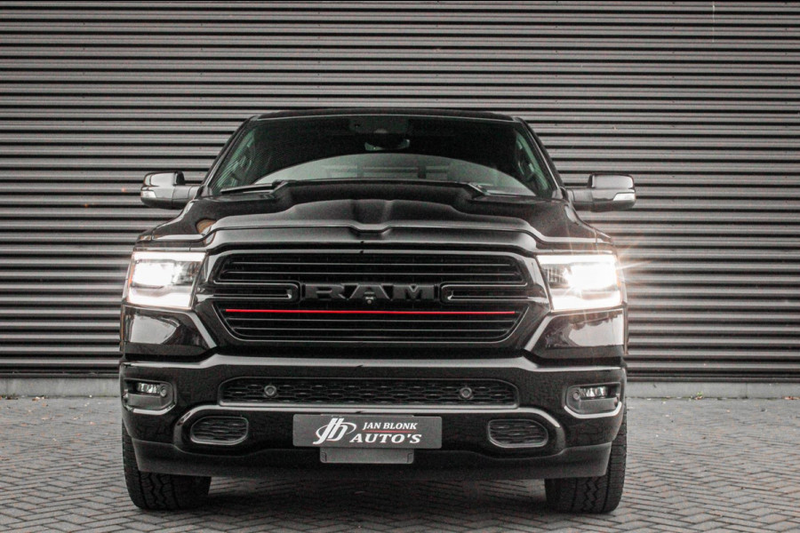 Dodge Ram 5.7 V8 HEMI 1500 BLACK EDITION / 100DKM / DIRECT RIJDEN / APPLE CARPLAY / 22 INCH / FULL BLACK / RED-LINE / SPORT / PANO