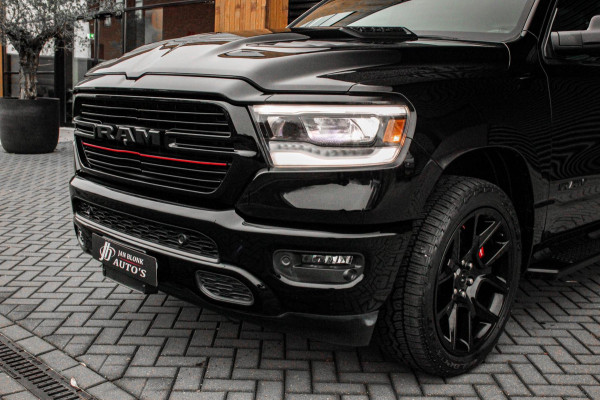 Dodge Ram 5.7 V8 HEMI 1500 BLACK EDITION / 100DKM / DIRECT RIJDEN / APPLE CARPLAY / 22 INCH / FULL BLACK / RED-LINE / SPORT / PANO