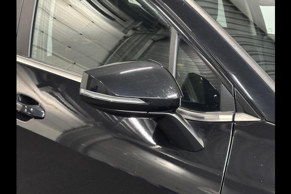 Kia Sportage 1.6 T-GDi Plug-in Hybrid AWD DynamicPlusLine Navigatie Apple Carplay/Android Auto Camera Parkeersensoren Adaptive Cruise Control Virtual Cockpit Stoelverwarming voor en achter Climate Control Lichtmetalen velgen Getinte ramen