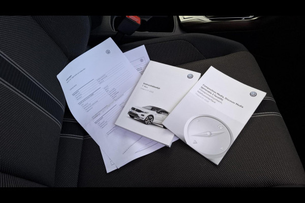 Volkswagen T-Roc 1.0 TSI Style ADAPTIVE CRUISE|PDC|LMV