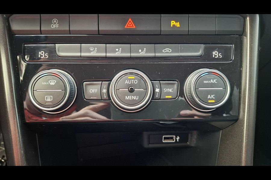 Volkswagen T-Roc 1.0 TSI Style ADAPTIVE CRUISE|PDC|LMV