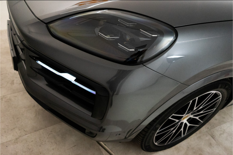 Porsche Cayenne Coupé 3.0 E-Hybrid 462PK | InnoDrive | Bose | Trekhaak | Sportchrono | VOL! Fabrieksgarantie