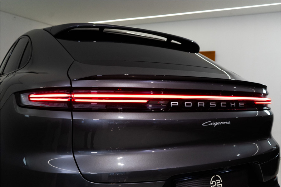Porsche Cayenne Coupé 3.0 E-Hybrid 462PK | InnoDrive | Bose | Trekhaak | Sportchrono | VOL! Fabrieksgarantie