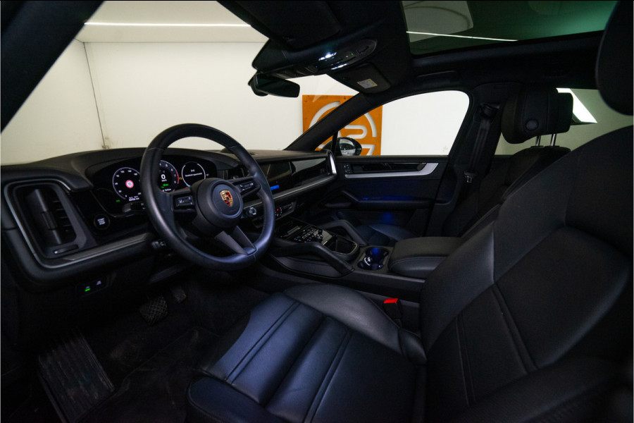 Porsche Cayenne Coupé 3.0 E-Hybrid 462PK | InnoDrive | Bose | Trekhaak | Sportchrono | VOL! Fabrieksgarantie