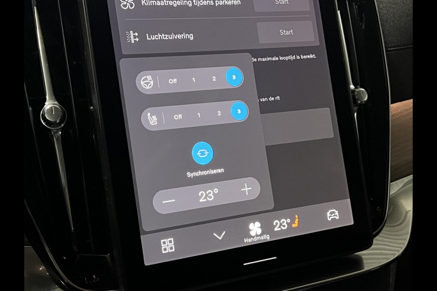 Volvo XC90 2.0 T8 Plug-in hybrid AWD Ultra Dark Luchtvering | Open dak | Head-up | Harman/Kardon | 360 Camera | Adapt. Cruise c.