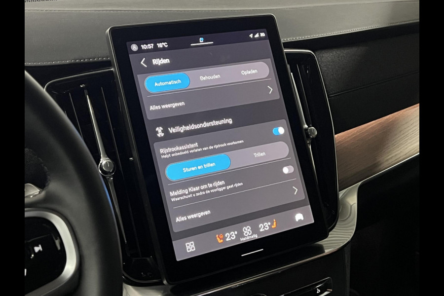 Volvo XC90 2.0 T8 Plug-in hybrid AWD Ultra Dark Luchtvering | Open dak | Head-up | Harman/Kardon | 360 Camera | Adapt. Cruise c.