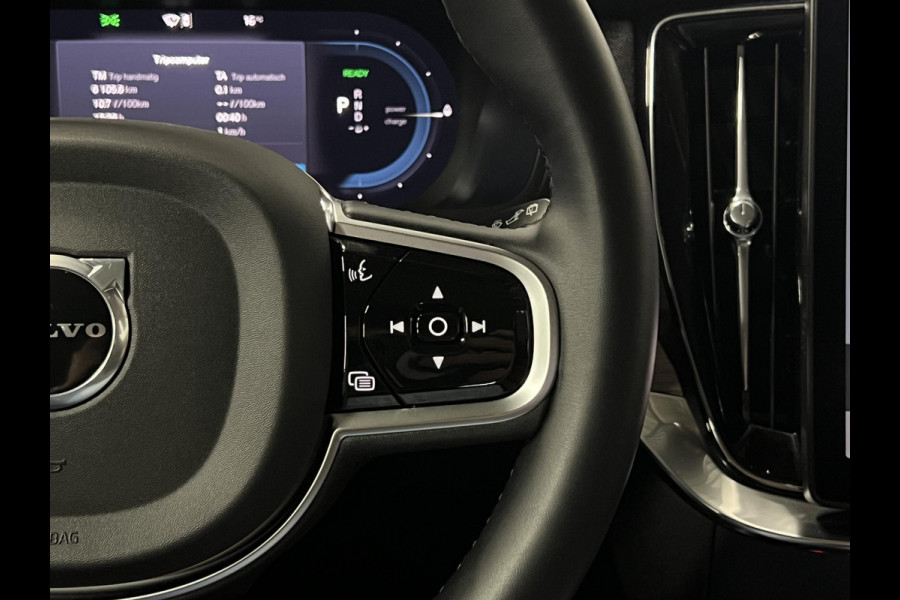 Volvo XC90 2.0 T8 Plug-in hybrid AWD Ultra Dark Luchtvering | Open dak | Head-up | Harman/Kardon | 360 Camera | Adapt. Cruise c.