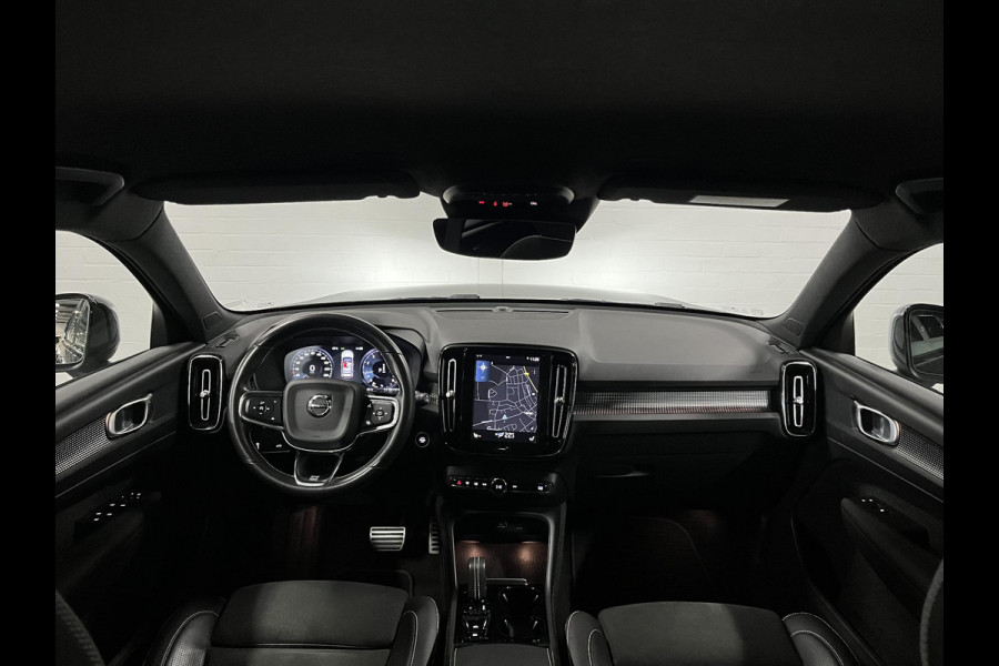 Volvo XC40 1.5 T3 R-Design Trekhaak | Cruise control | Achteruitrij camera | Stoelverwarming | Carplay
