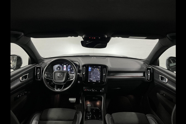 Volvo XC40 1.5 T3 R-Design Trekhaak | Cruise control | Achteruitrij camera | Stoelverwarming | Carplay