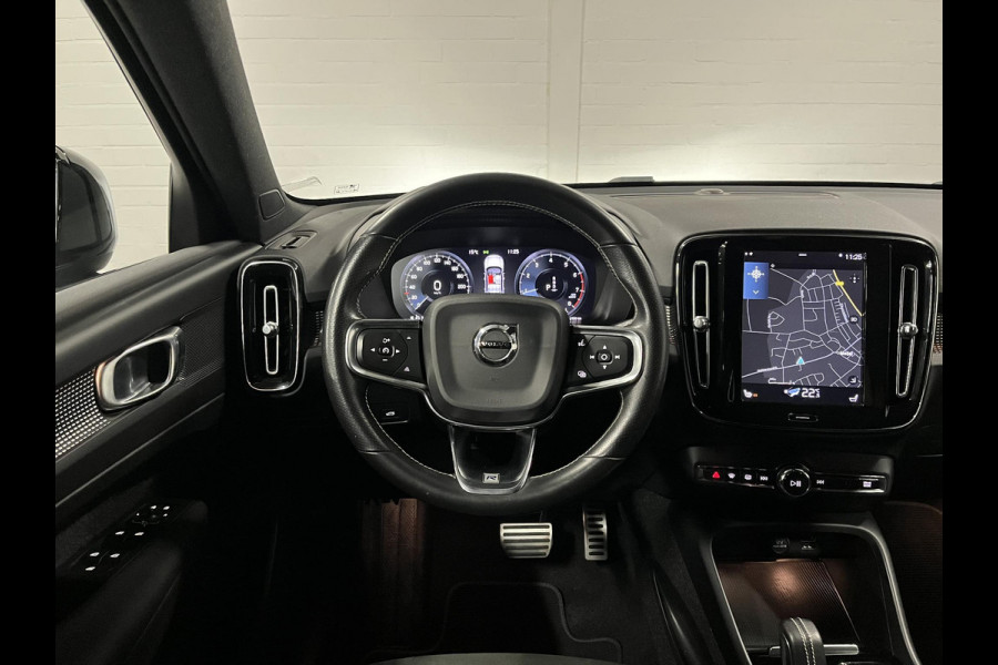 Volvo XC40 1.5 T3 R-Design Trekhaak | Cruise control | Achteruitrij camera | Stoelverwarming | Carplay