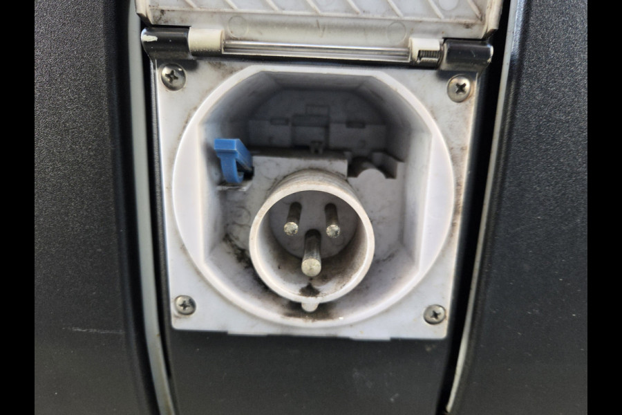 Iveco Daily 35S14 L2/H2 Koelwagen Vrieswagen -19 Carrier Xarios 350 Dag & Nacht 230V Stekker