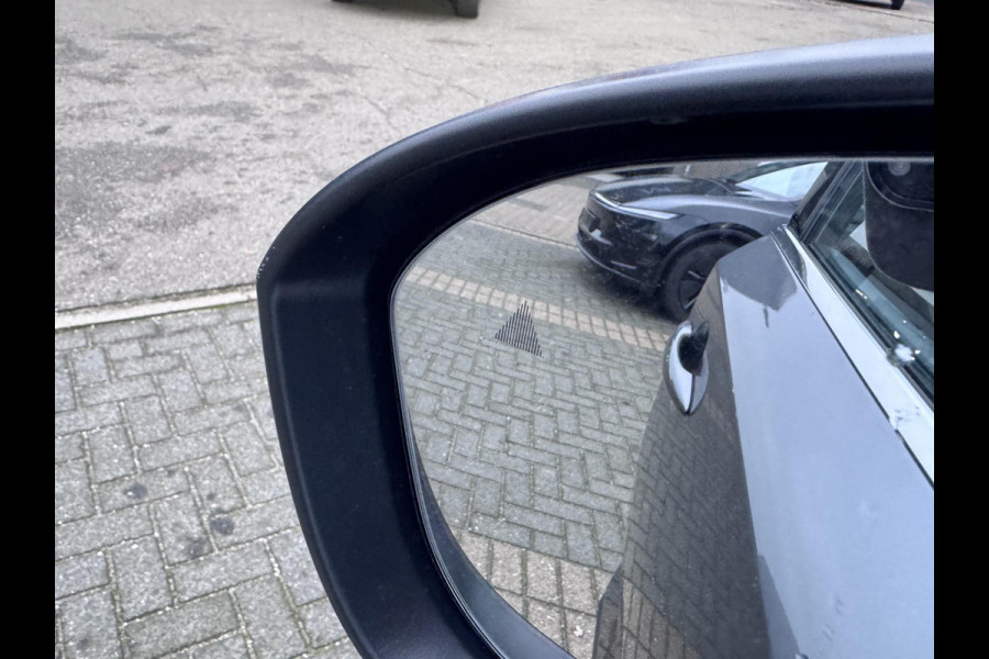 Nissan QASHQAI 1.3 MHEV Xtronic N-Connecta VAN: €37.900,- VOOR: €34.577,- UW EINDEJAARSVOORDEEL: €3.323,- | FABRIEKSGARANTIE| PANO| VOORRUITVERWARMING| STOEL + STUUR VERWARMING| 360 CAMERA| DODE HOEK| HEAD-UP| ELEK. ACHTERKLEP