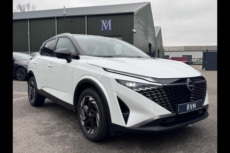 Nissan QASHQAI 1.3 MHEV Xtronic N-Connecta VAN: €37.900,- VOOR: €34.577,- UW EINDEJAARSVOORDEEL: €3.323,- | FABRIEKSGARANTIE| PANO| VOORRUITVERWARMING| STOEL + STUUR VERWARMING| 360 CAMERA| DODE HOEK| HEAD-UP| ELEK. ACHTERKLEP