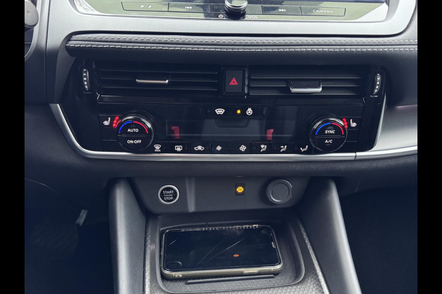 Nissan QASHQAI 1.3 MHEV Xtronic N-Connecta VAN: €37.900,- VOOR: €34.577,- UW EINDEJAARSVOORDEEL: €3.323,- | FABRIEKSGARANTIE| PANO| VOORRUITVERWARMING| STOEL + STUUR VERWARMING| 360 CAMERA| DODE HOEK| HEAD-UP| ELEK. ACHTERKLEP