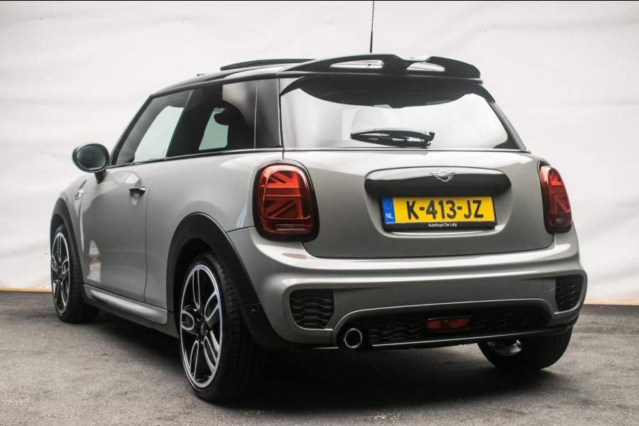 MINI Mini 1.5 Cooper John Cooper Works Dalston Edition ORG NL [ Panoramadak Harman Kardon HUD Digital Dash Alcantara ]