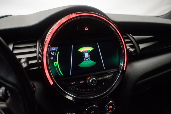 MINI Mini 1.5 Cooper John Cooper Works Dalston Edition ORG NL [ Panoramadak Harman Kardon HUD Digital Dash Alcantara ]