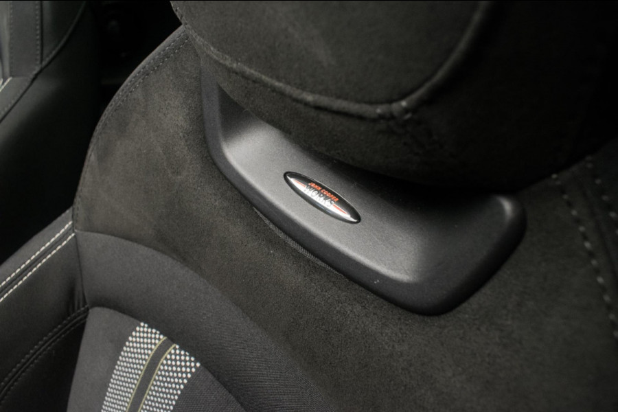 MINI Mini 1.5 Cooper John Cooper Works Dalston Edition ORG NL [ Panoramadak Harman Kardon HUD Digital Dash Alcantara ]