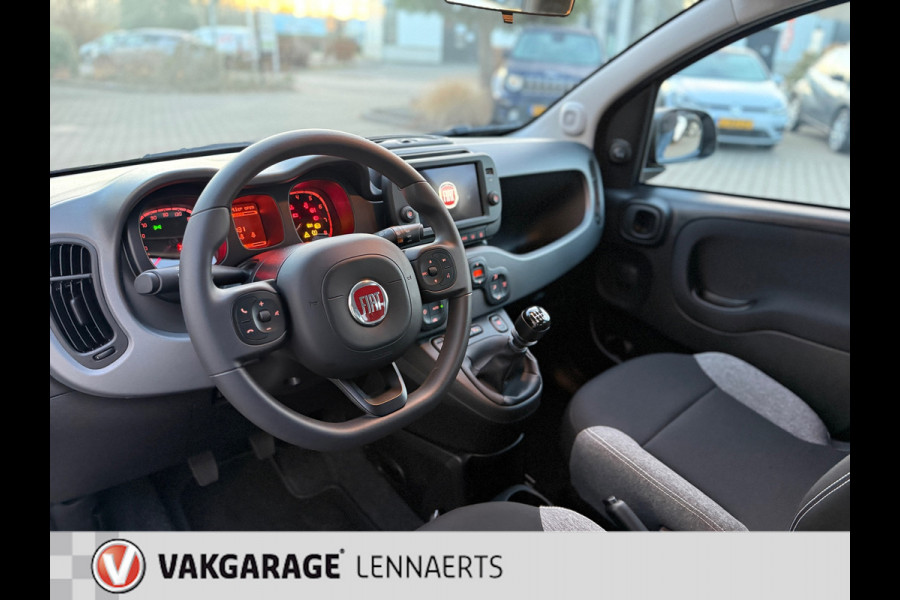 Fiat Panda 1.0 Hybrid City Cross (BOVAG/RIJKLAARPRIJS)