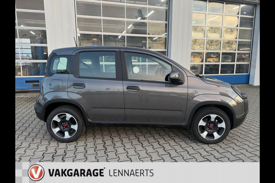 Fiat Panda 1.0 Hybrid City Cross (BOVAG/RIJKLAARPRIJS)
