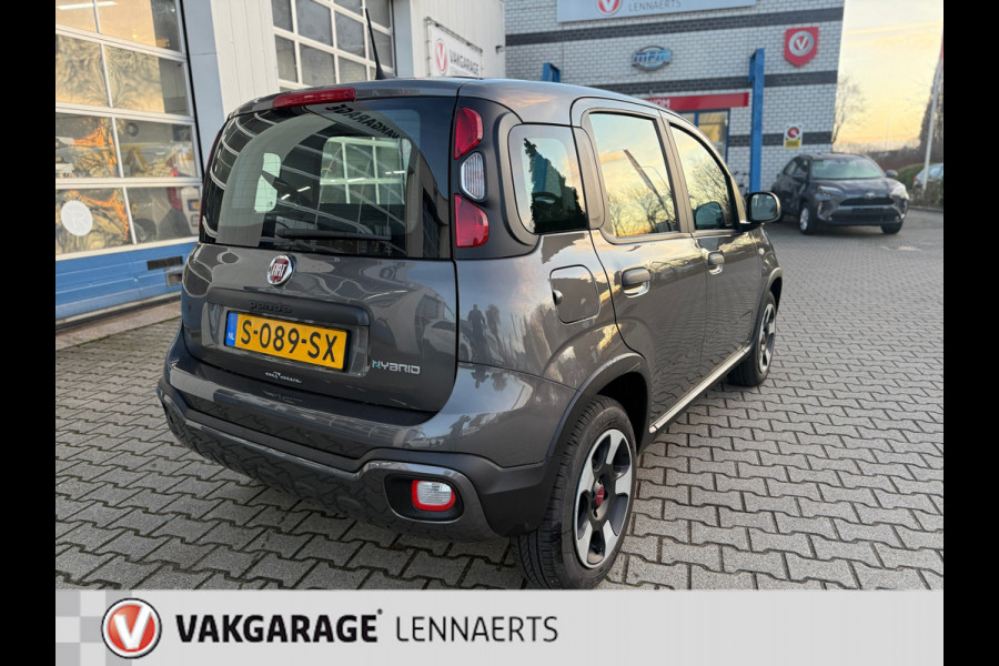 Fiat Panda 1.0 Hybrid City Cross (BOVAG/RIJKLAARPRIJS)