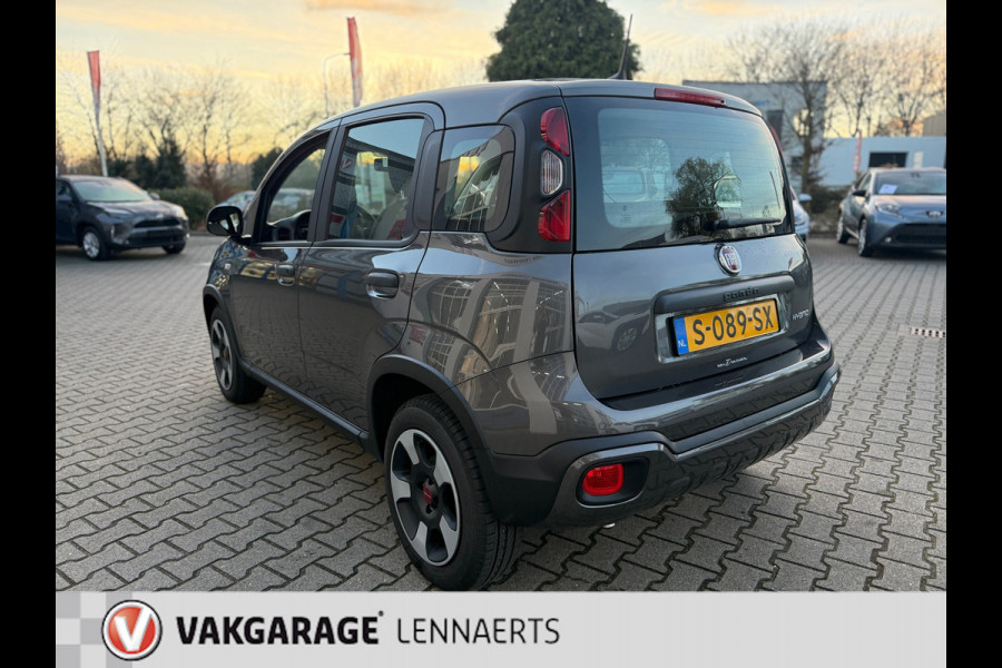 Fiat Panda 1.0 Hybrid City Cross (BOVAG/RIJKLAARPRIJS)