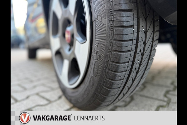 Fiat Panda 1.0 Hybrid City Cross (BOVAG/RIJKLAARPRIJS)