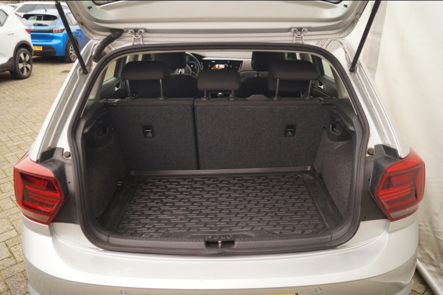 Volkswagen Polo 1.0 TSI Comfortline Business -ECC-PDC-NAVI-ACC-