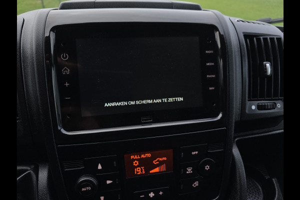 Peugeot Boxer 2.2 BlueHDi L2 H2 3.5T 140 Pk - Euro 6 - Navi - Airco - Cruise Control