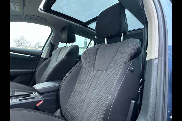 Škoda Octavia Combi 1.0 e-TSI Business Edition Plus Pano|Sfeer|Adaptive