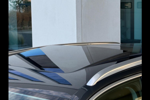 Audi e-tron 50 quattro Business edition Plus 71 kWh, panoramadak, leder, stoelverwarming, camera, NL auto met nap