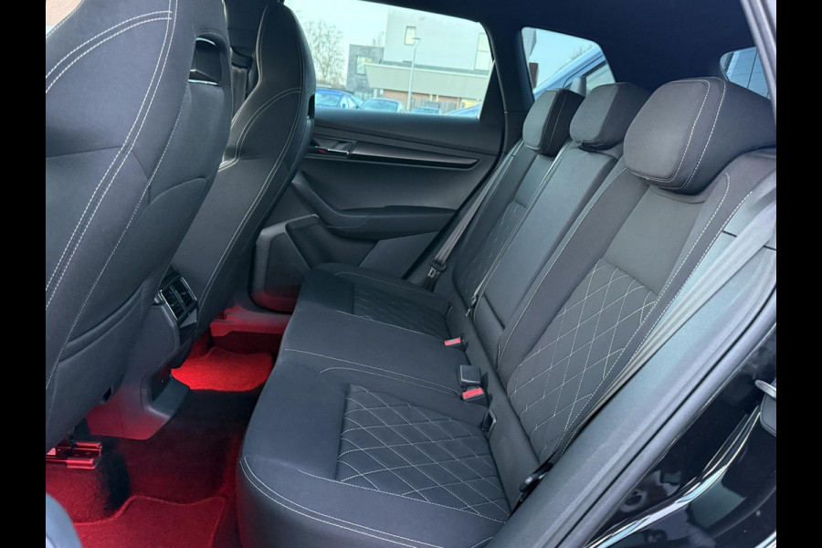 Škoda Karoq 1.5 TSI ACT Sportline Business 150 PK | Clima | Adapt. Cruise | Wegklapbare Trekhaak | Stoelverwarming
