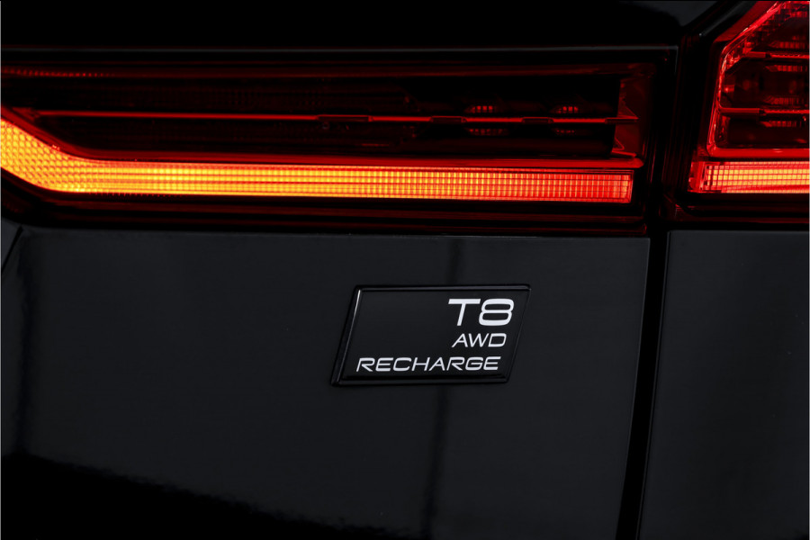 Volvo XC60 2.0 T8 Plug-in hybrid AWD Plus Black Edition | Elek. Trekhaak | S/K-Panodak | Harman/Kardon | Dig. Cockpit | Adapt. Cruise | Memory Stoelen | Elek. Klep | Stoel-+stuurverw. | 360 Camera | NAV+App. Connect | ECC | LM 21" | 0348