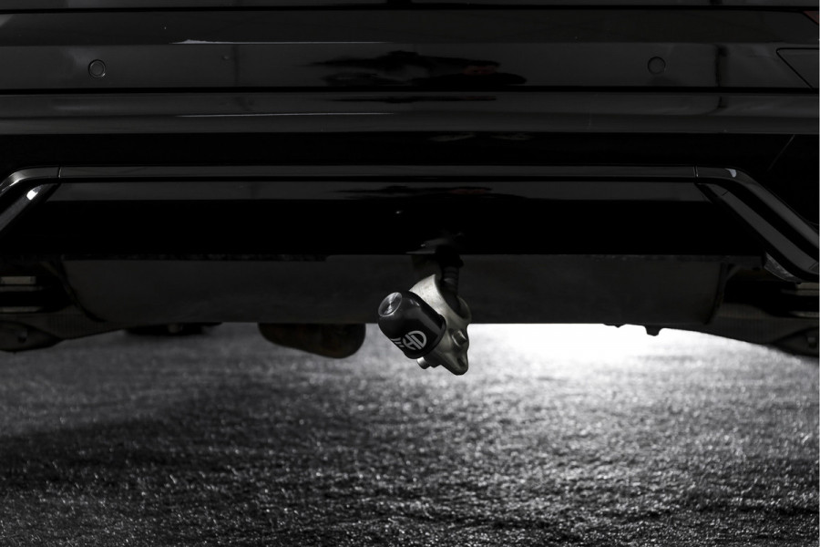 Volvo XC60 2.0 T8 Plug-in hybrid AWD Plus Black Edition | Elek. Trekhaak | S/K-Panodak | Harman/Kardon | Dig. Cockpit | Adapt. Cruise | Memory Stoelen | Elek. Klep | Stoel-+stuurverw. | 360 Camera | NAV+App. Connect | ECC | LM 21" | 0348