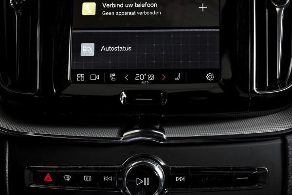 Volvo XC60 2.0 T8 Plug-in hybrid AWD Plus Black Edition | Elek. Trekhaak | S/K-Panodak | Harman/Kardon | Dig. Cockpit | Adapt. Cruise | Memory Stoelen | Elek. Klep | Stoel-+stuurverw. | 360 Camera | NAV+App. Connect | ECC | LM 21" | 0348