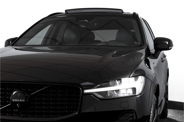 Volvo XC60 2.0 T8 Plug-in hybrid AWD Plus Black Edition | Elek. Trekhaak | S/K-Panodak | Harman/Kardon | Dig. Cockpit | Adapt. Cruise | Memory Stoelen | Elek. Klep | Stoel-+stuurverw. | 360 Camera | NAV+App. Connect | ECC | LM 21" | 0348