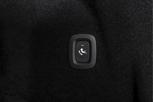 Volvo XC60 2.0 T8 Plug-in hybrid AWD Plus Black Edition | Elek. Trekhaak | S/K-Panodak | Harman/Kardon | Dig. Cockpit | Adapt. Cruise | Memory Stoelen | Elek. Klep | Stoel-+stuurverw. | 360 Camera | NAV+App. Connect | ECC | LM 21" | 0348