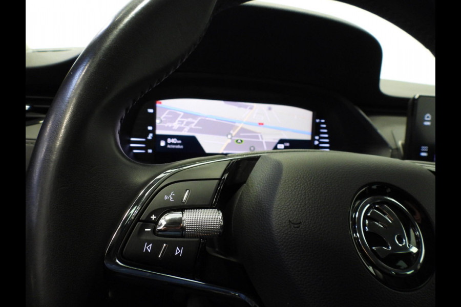 Škoda Octavia Combi 1.0 TSI Business Edition NAVI/VIRTUAL/LED/TREKH/17"LMV!