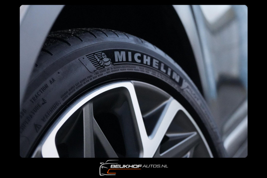 Hyundai Kona EV Premium 64 kWh Leer Headup Stoelverwarming