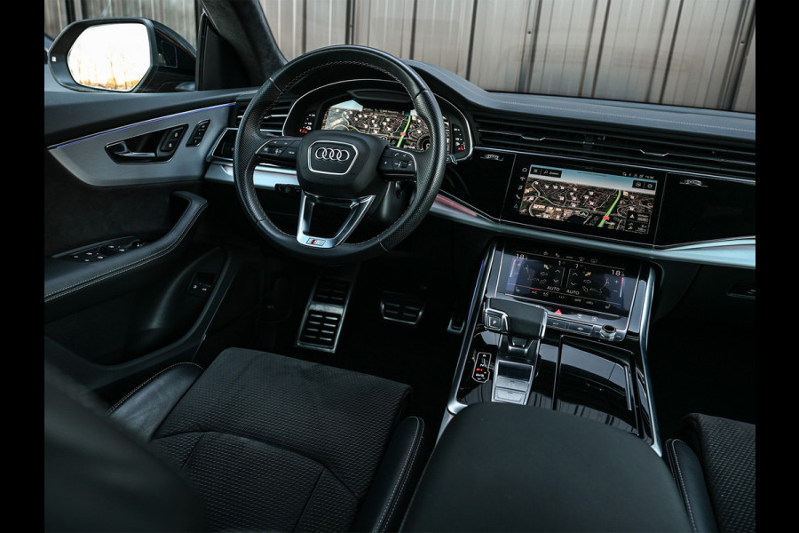 Audi Q8 60 TFSI e Quattro Competition · Keyless · B&O Sound · Soft Close · 360 Camera · Stuurverwarming · Panoramadak · Head-up · Alcant